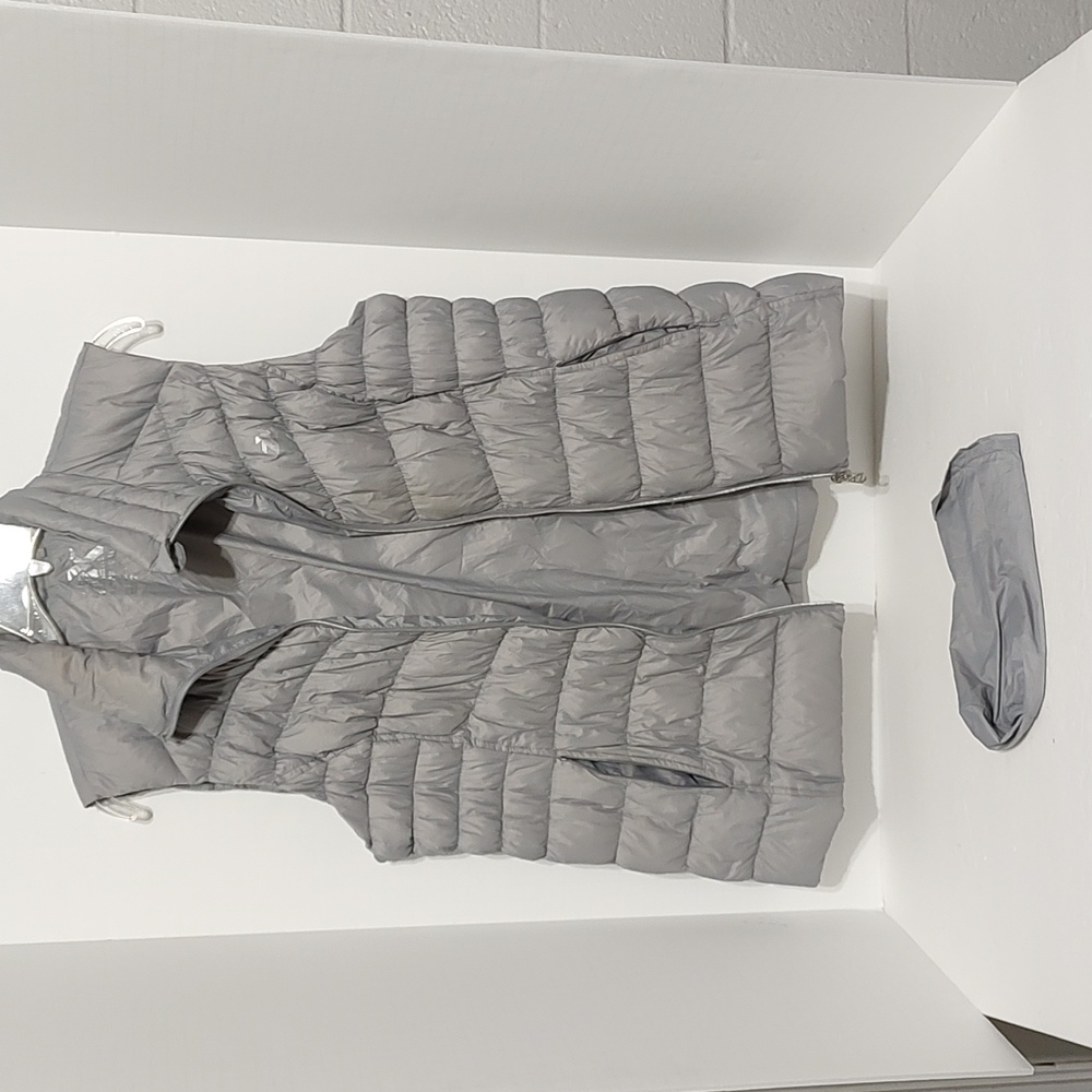 Silver Gray ZeroXposur Down & Feather Filled Vest sz Large